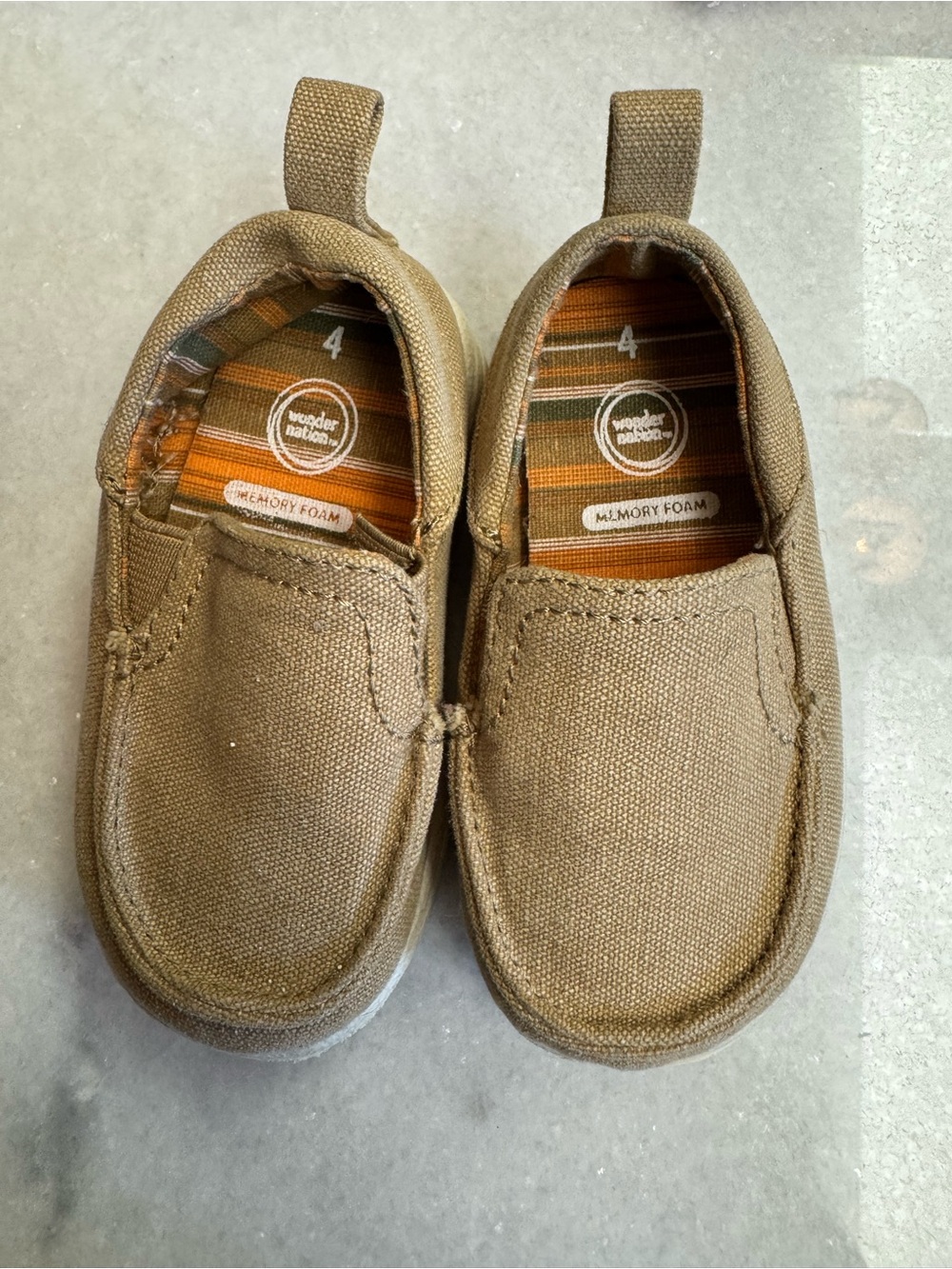 wonder nation baby Brown Canvas Slip-On